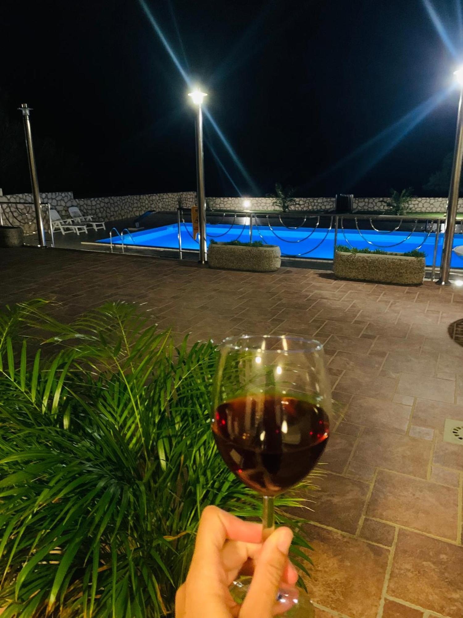 Pool Antonia * Pag Town