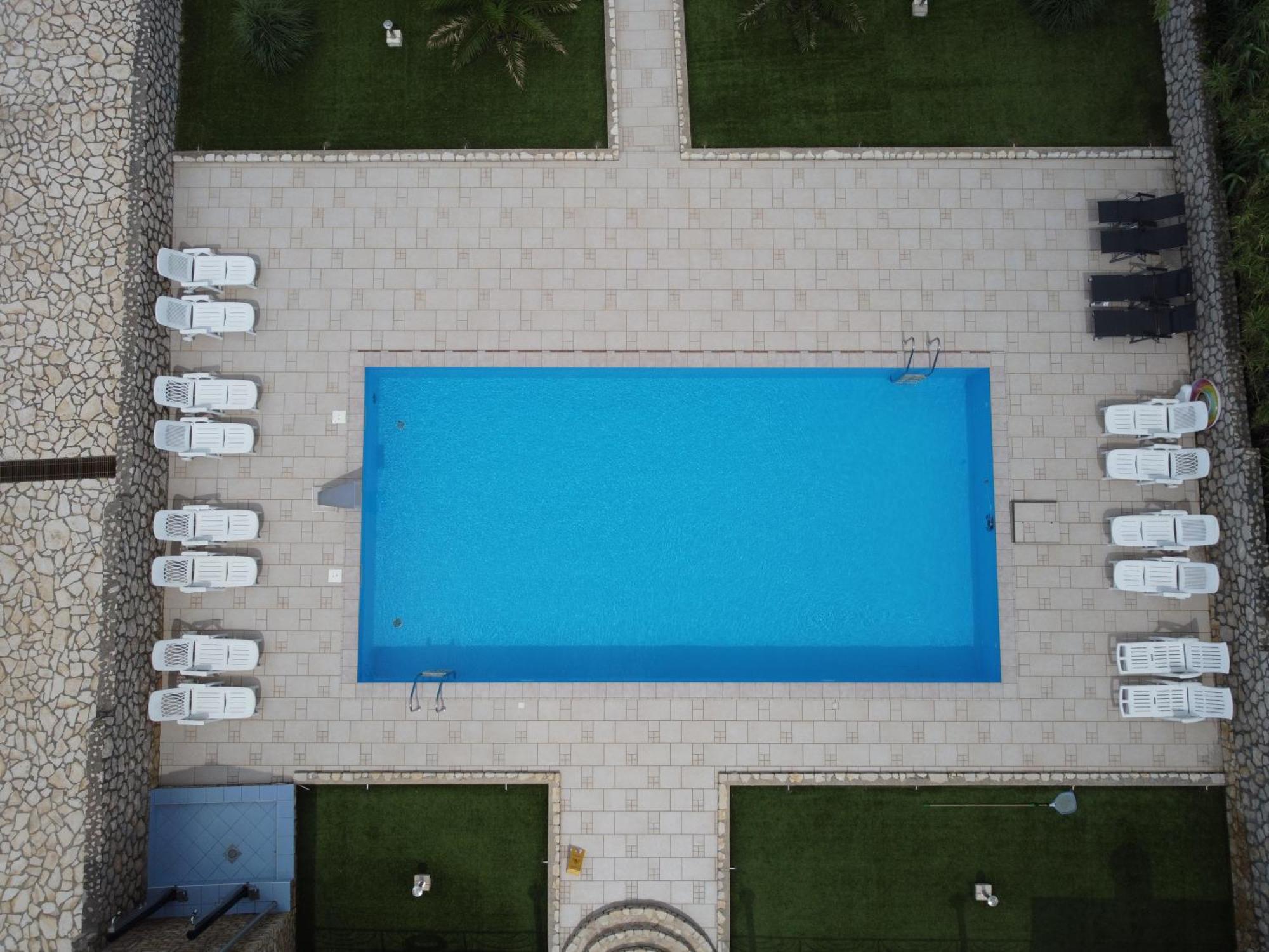 Pool Antonia Apartman Pag Town